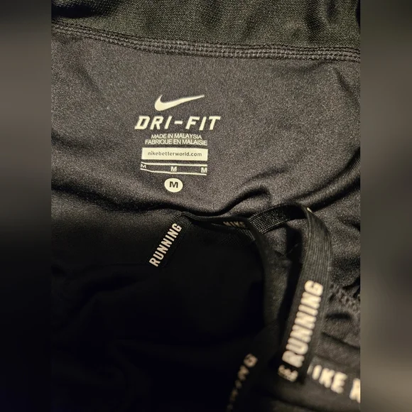 Nike dri-fit meduim - Picture 3 of 5